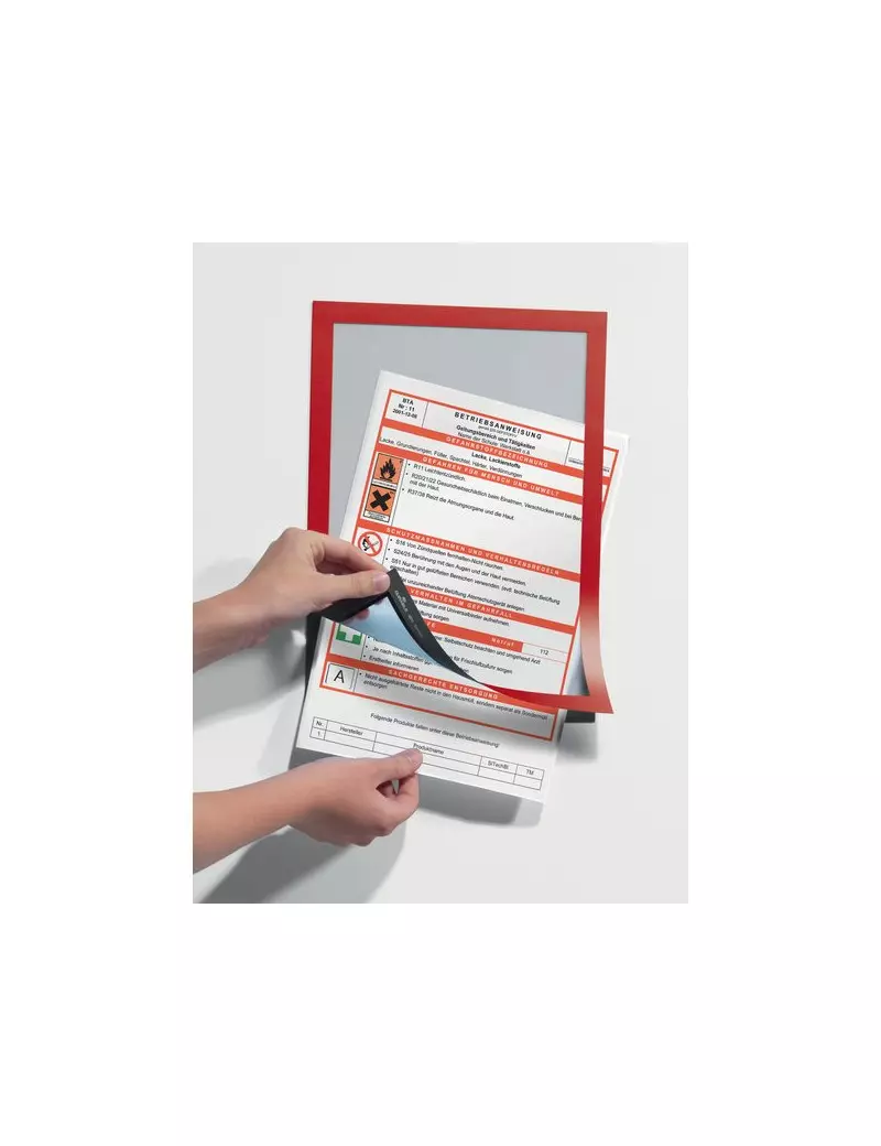 Cornice Adesiva Magaframe Durable - A4 - Rosso (Conf. 2) Cornice Adesiva Magaframe Durable - A4 - Rosso (Conf. 2)