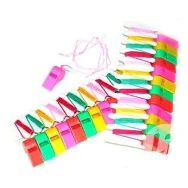 Fischietti in plastica - 4 cm (Assortiti Conf. 24)